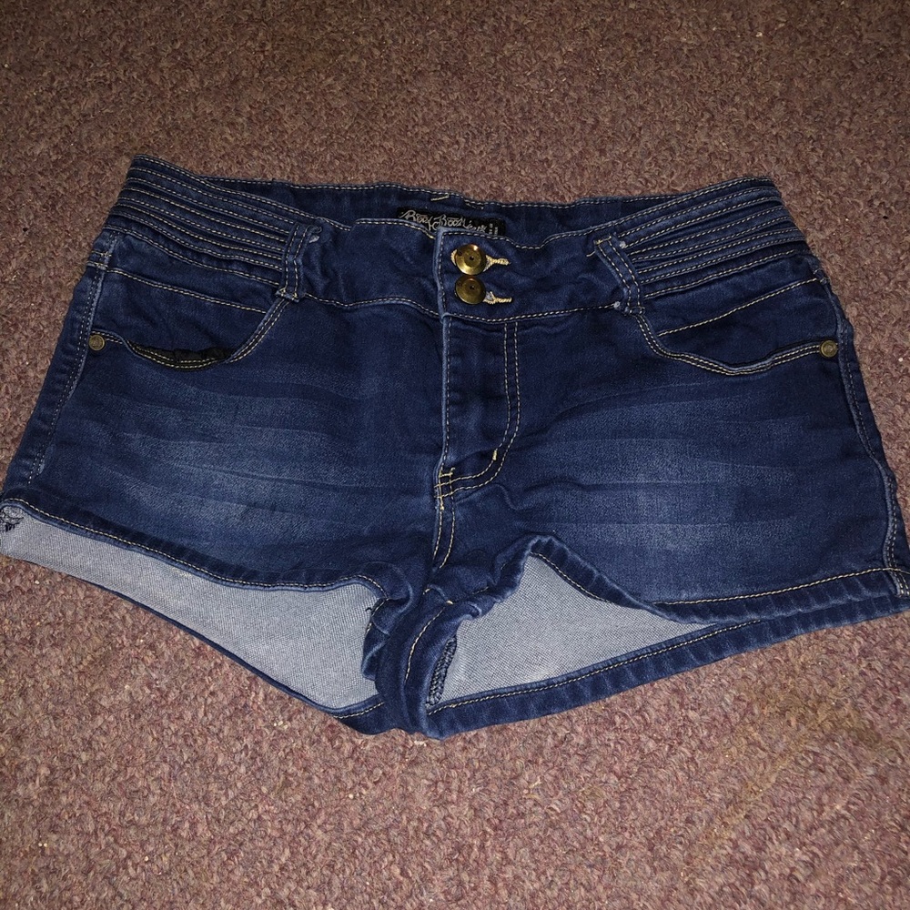 Boom boom Jean shorts